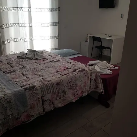 Panorama Alojamento de Acomodação e Pequeno-almoço Nápoles
