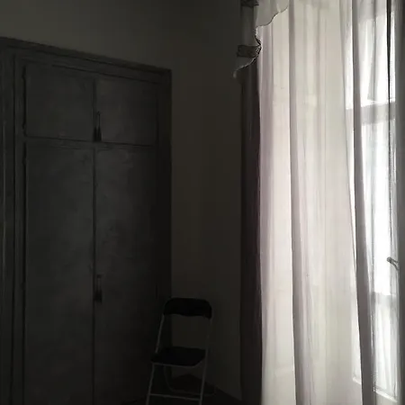 Panorama Bed & Breakfast 2*